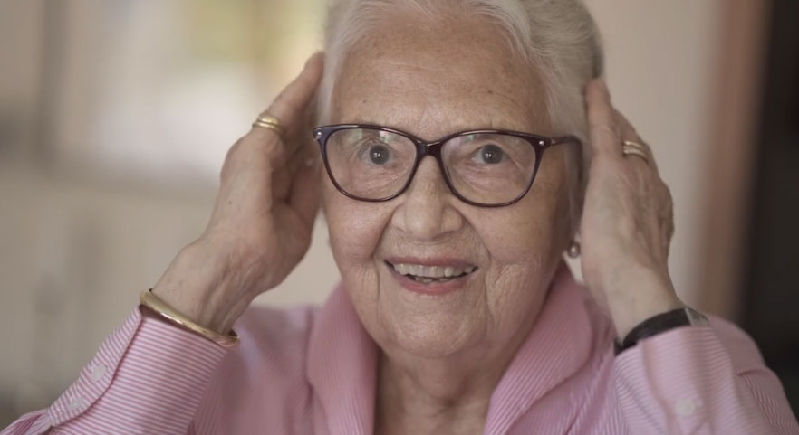Neuartiges Dialogkonzept verbindet Jung und Alt: „Selbst über das Telefon entsteht eine Beziehung.“